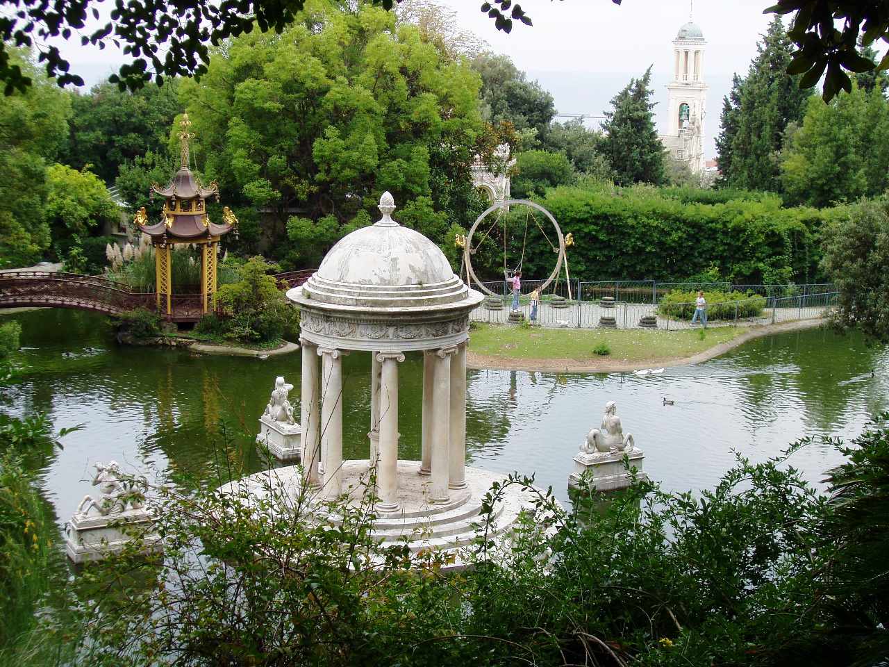 Villa Durazzo Pallavicini, Genoa - The Lake