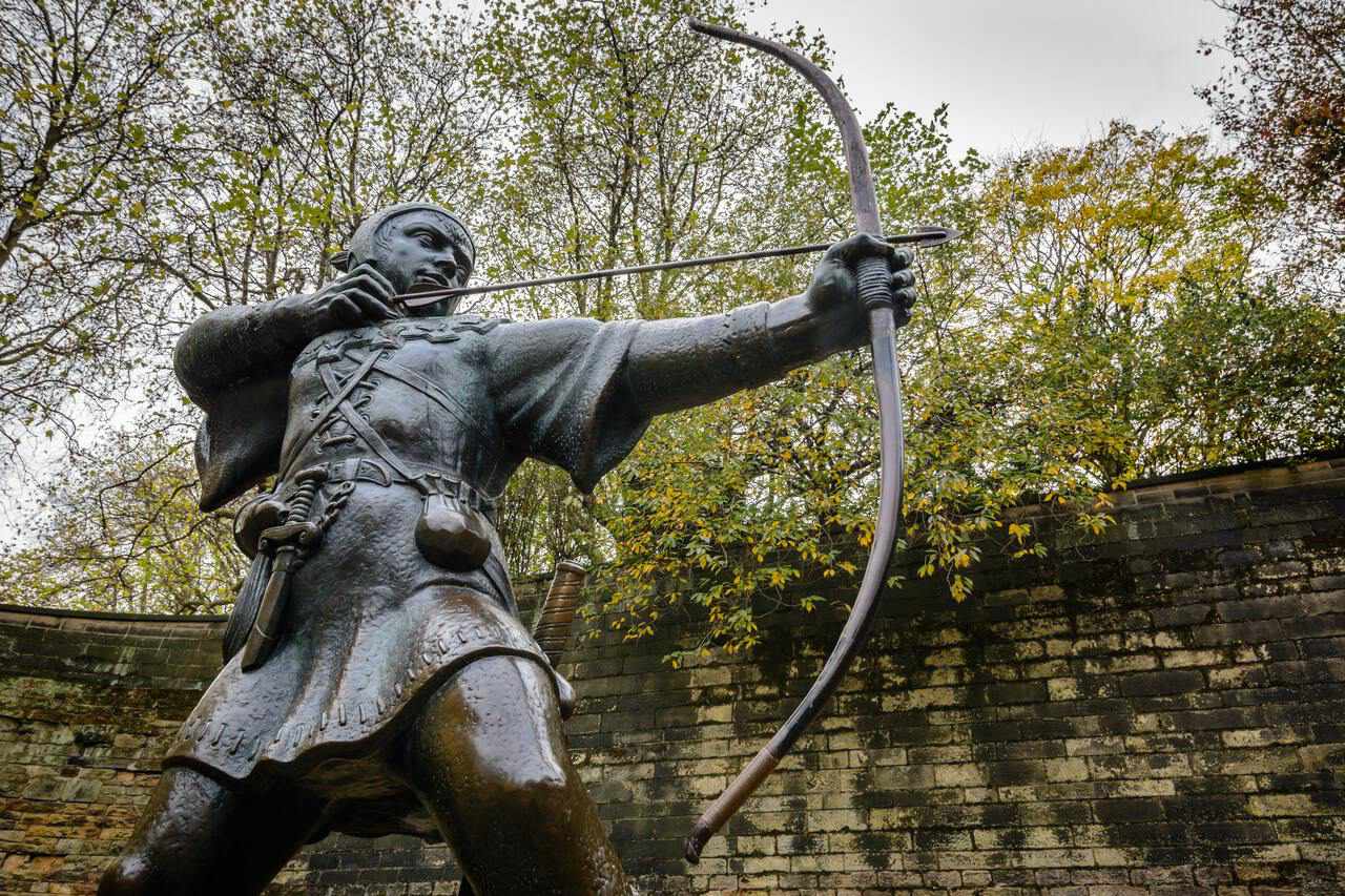 Robin Hood Statue